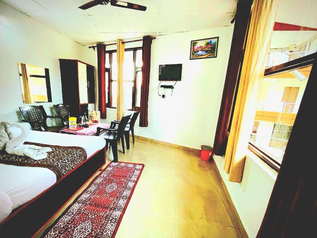 The Lake Cottage By Vrb Hotels Dharamshala Esterno foto