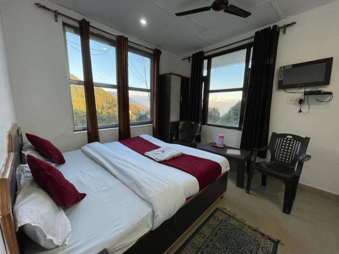 The Lake Cottage By Vrb Hotels Dharamshala Esterno foto
